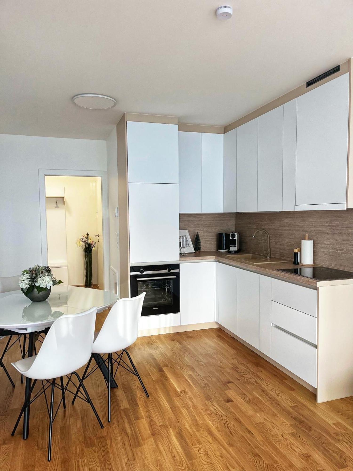 Danube22 Apartment 2 Виена Екстериор снимка